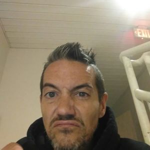 Meet your Posher, Travis